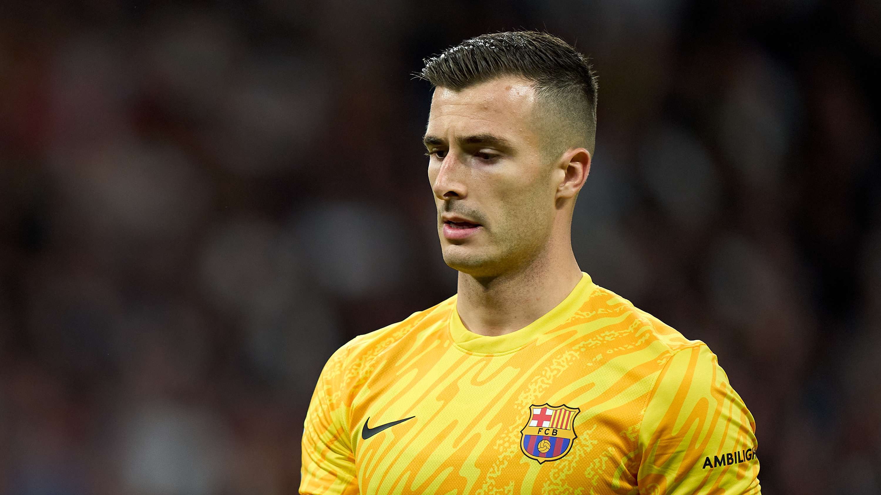 尤其是在防 尤其是在防